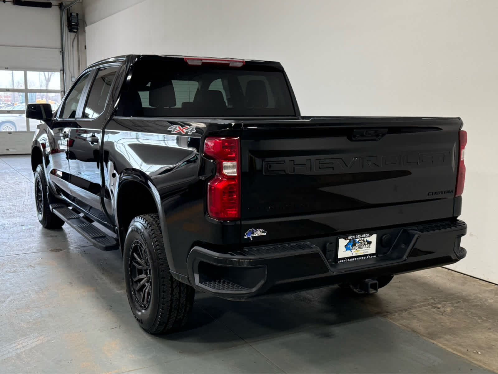 Thumbnail: 2023 Chevrolet Silverado 1500 - 3