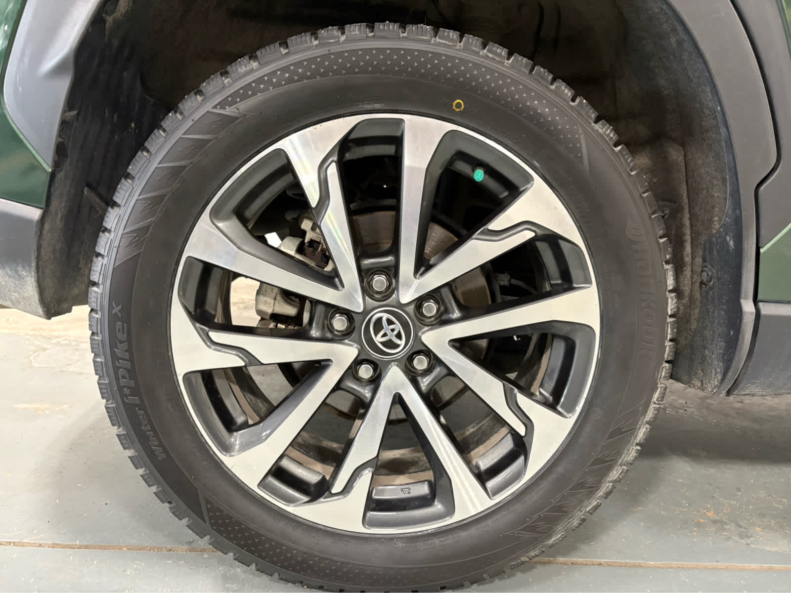 Thumbnail: 2023 Toyota Corolla Cross - 8