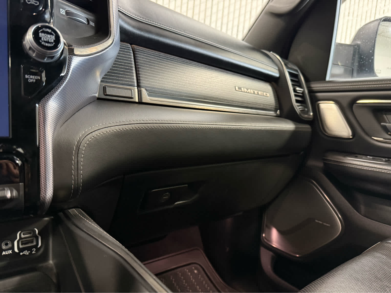Thumbnail: 2020 RAM 1500 - 21
