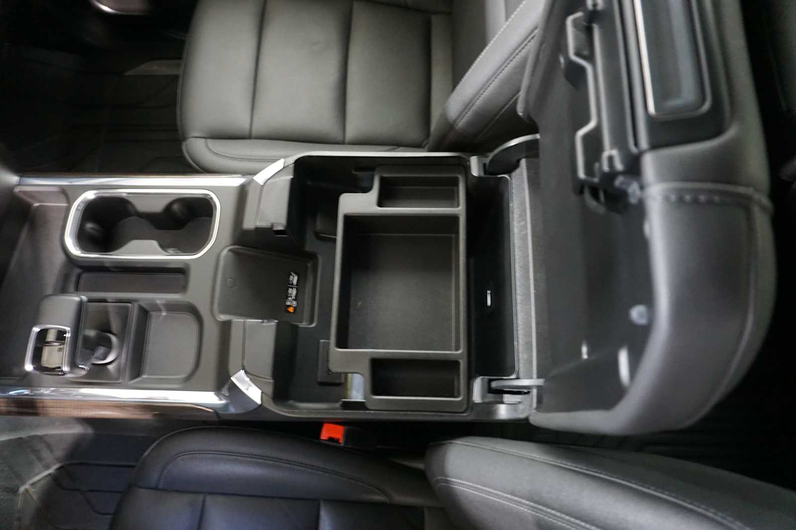 Thumbnail: 2024 Chevrolet Silverado 1500 - 17