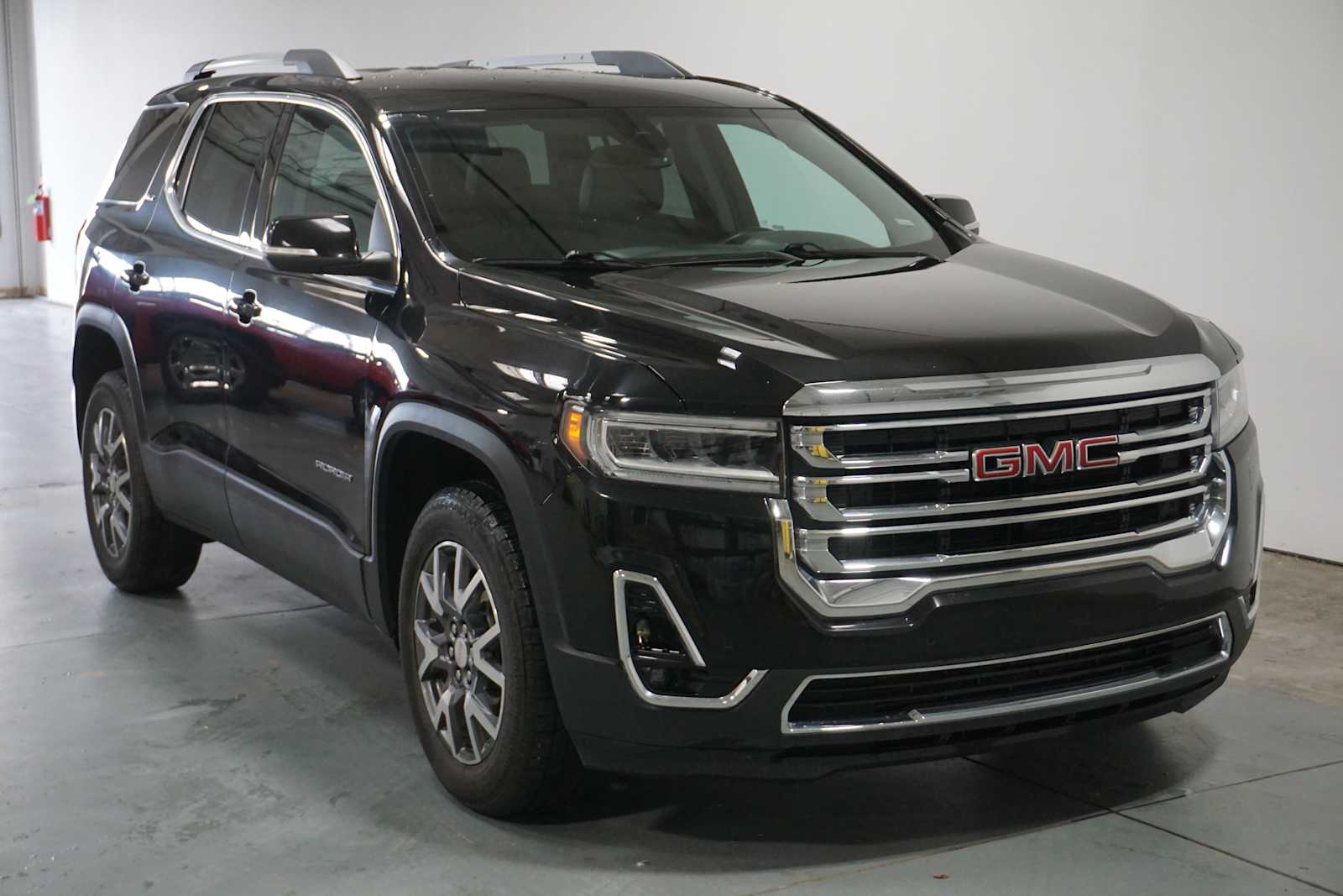 Thumbnail: 2023 GMC Acadia - 5