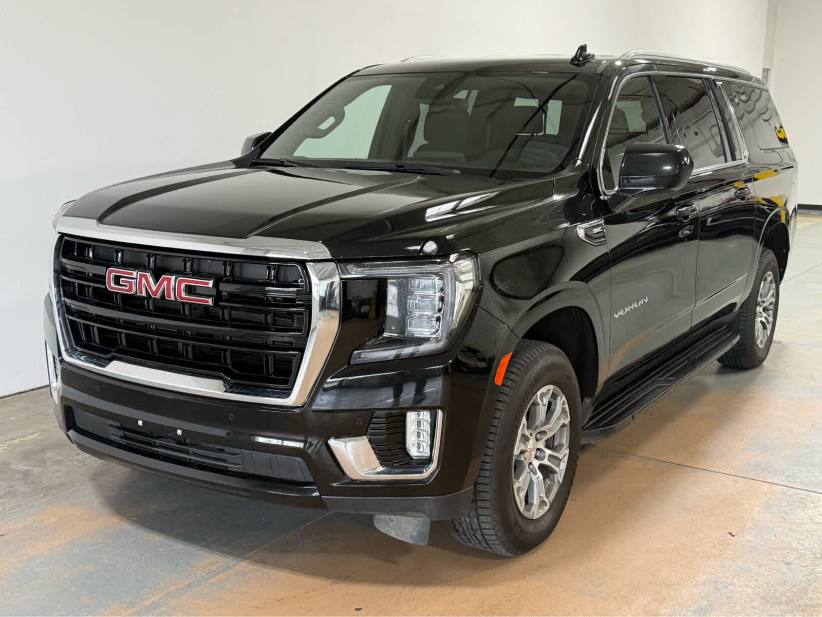 Thumbnail: 2024 GMC Yukon XL - 1