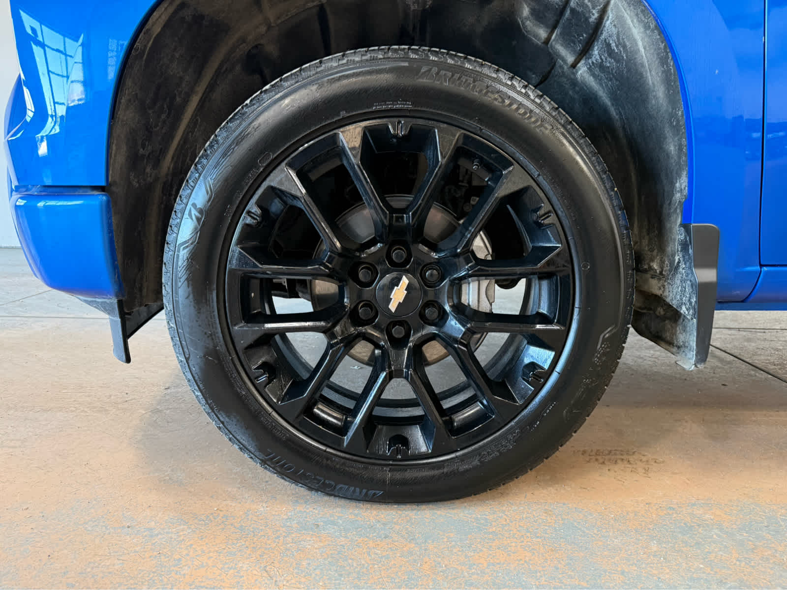 Thumbnail: 2025 Chevrolet Silverado 1500 - 8