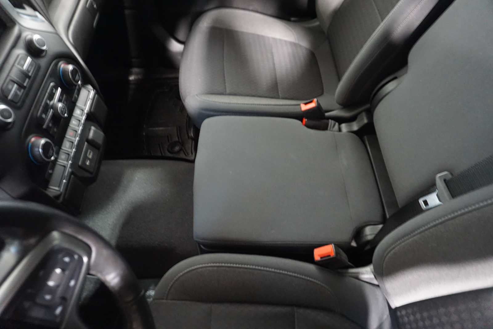 Thumbnail: 2020 Chevrolet Silverado 1500 - 23