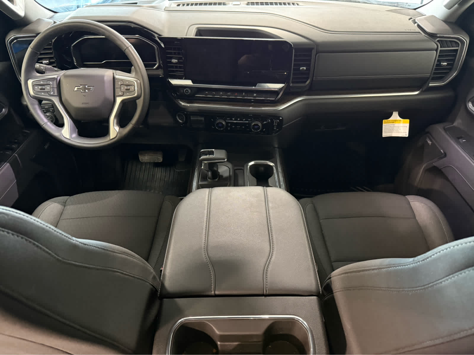 Thumbnail: 2025 Chevrolet Silverado 1500 - 17