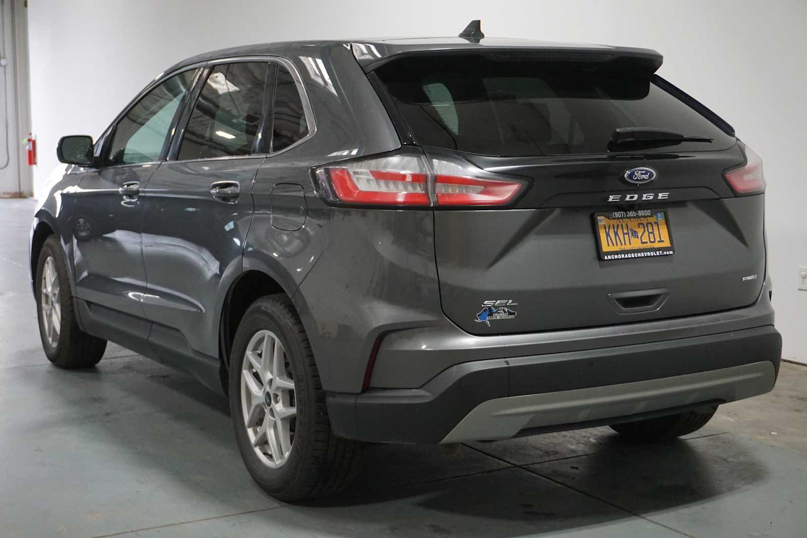 Thumbnail: 2023 Ford Edge - 3