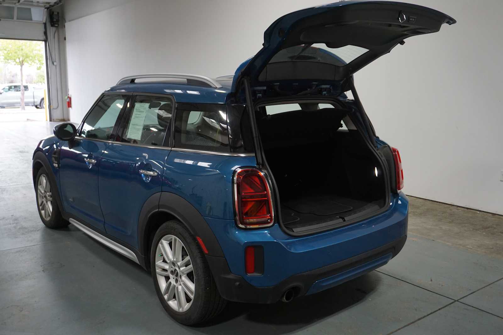 Thumbnail: 2022 MINI Cooper Countryman - 4