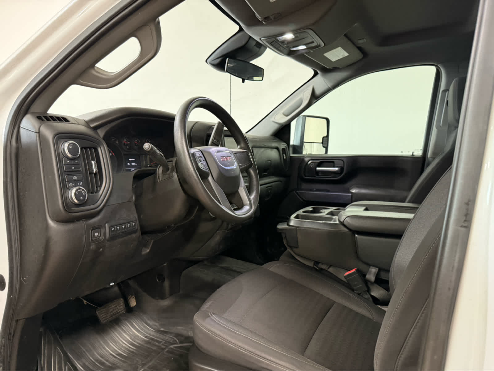 Thumbnail: 2024 GMC Sierra 3500 - 13