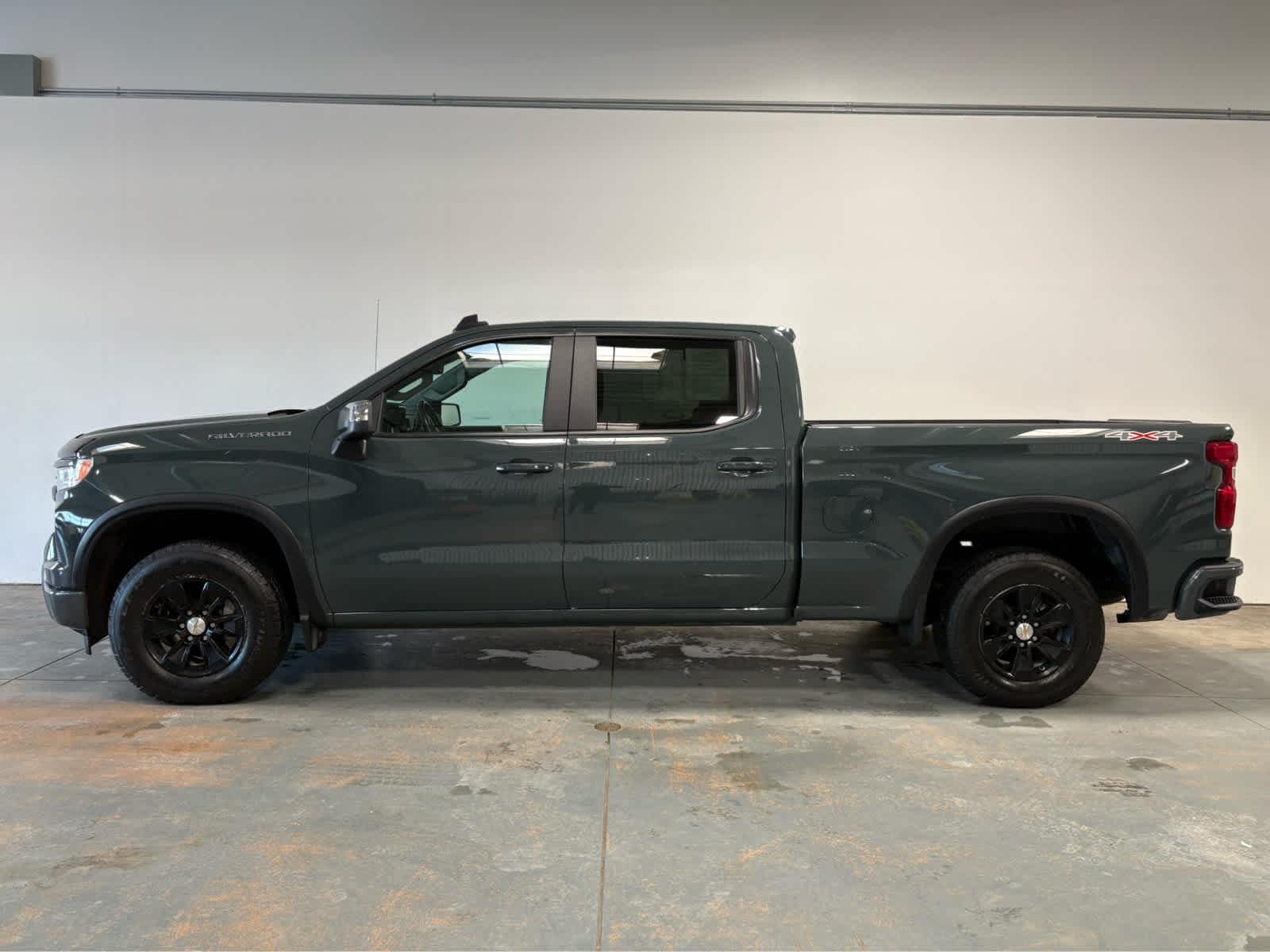 Thumbnail: 2025 Chevrolet Silverado 1500 - 2