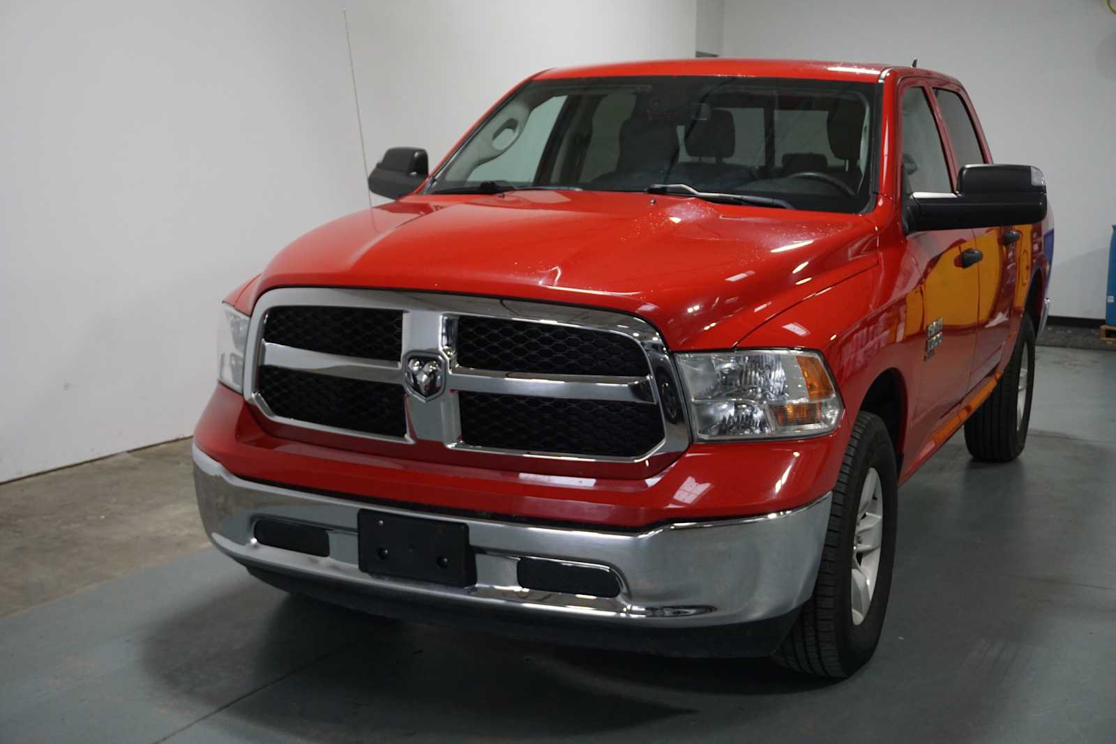 Thumbnail: 2023 RAM 1500 Classic - 1