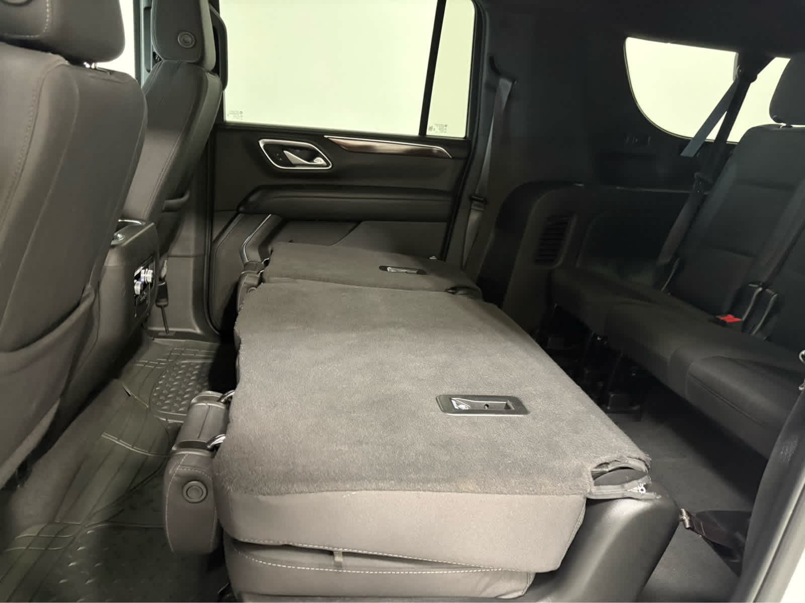 Thumbnail: 2024 GMC Yukon XL - 16