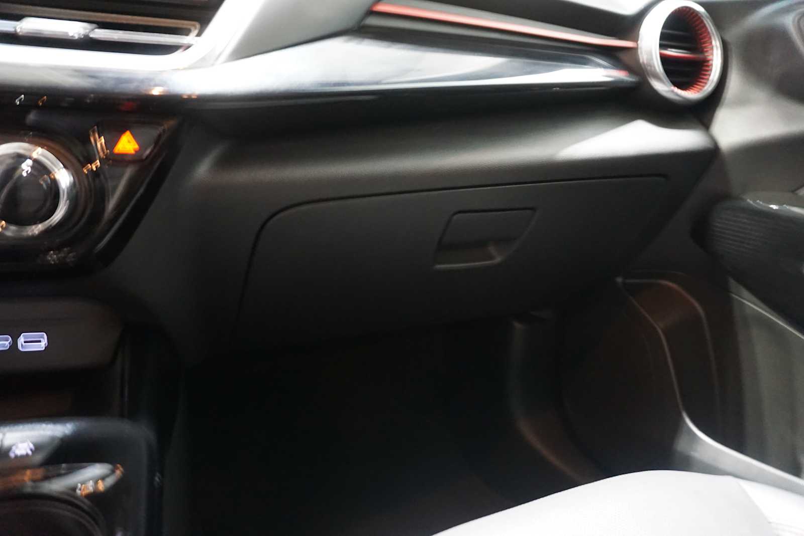 Thumbnail: 2024 Chevrolet Trax - 18