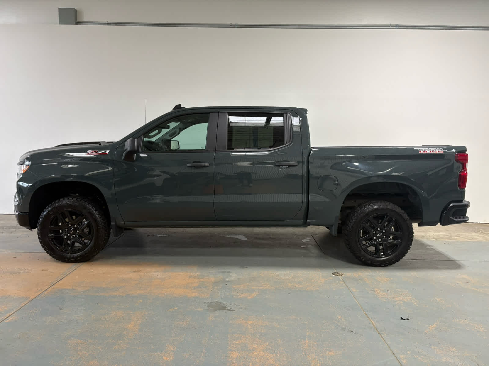 Thumbnail: 2025 Chevrolet Silverado 1500 - 2