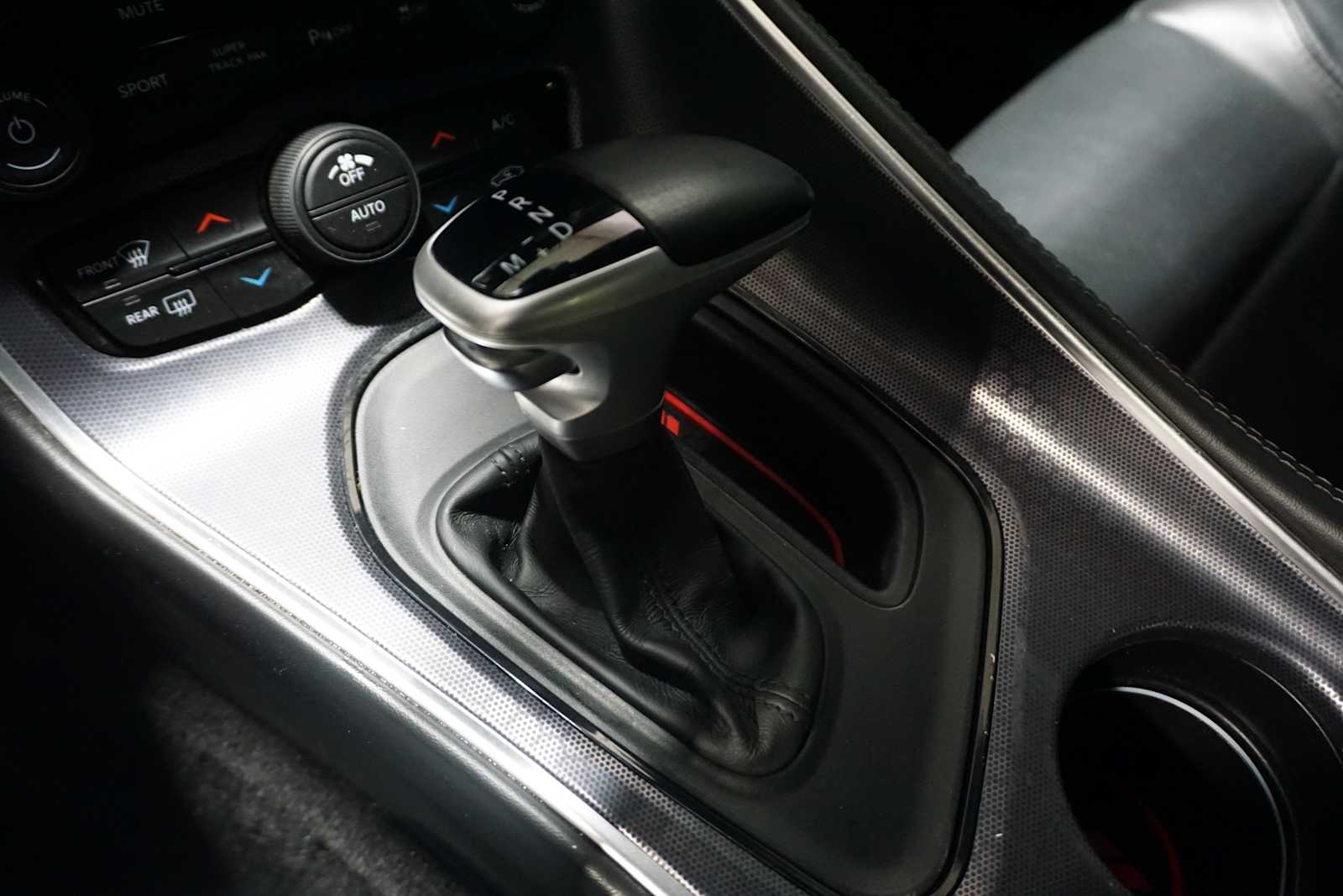 Thumbnail: 2017 Dodge Challenger - 22