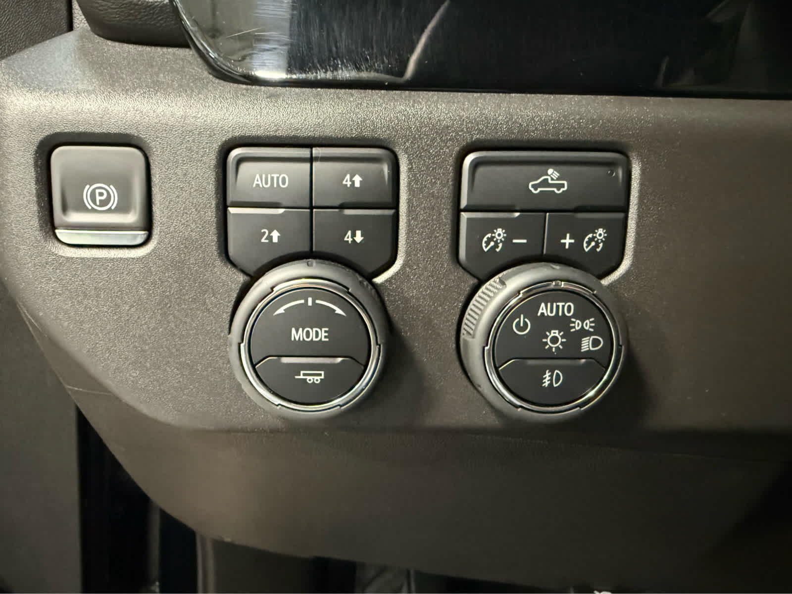 Thumbnail: 2025 Chevrolet Silverado 1500 - 23