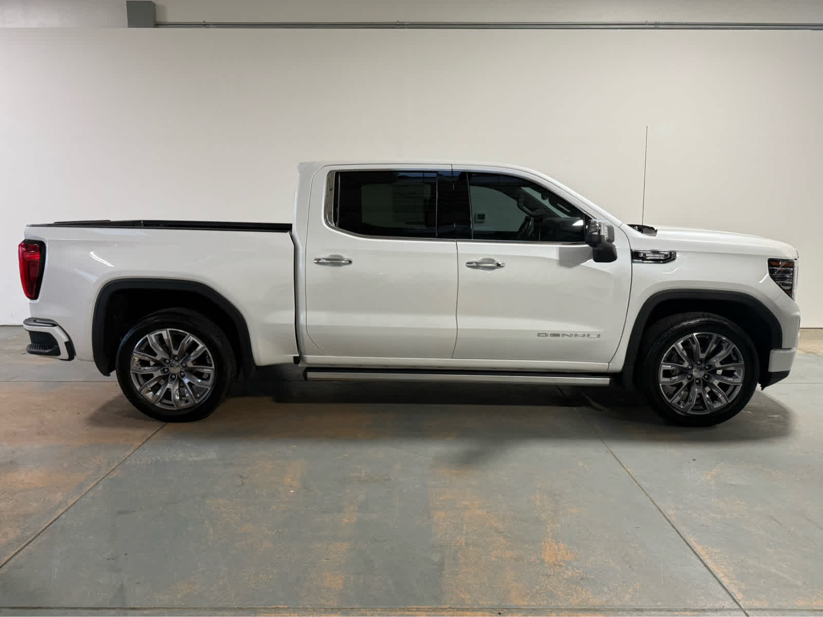 2024 GMC Sierra 1500 Denali - Photo 6