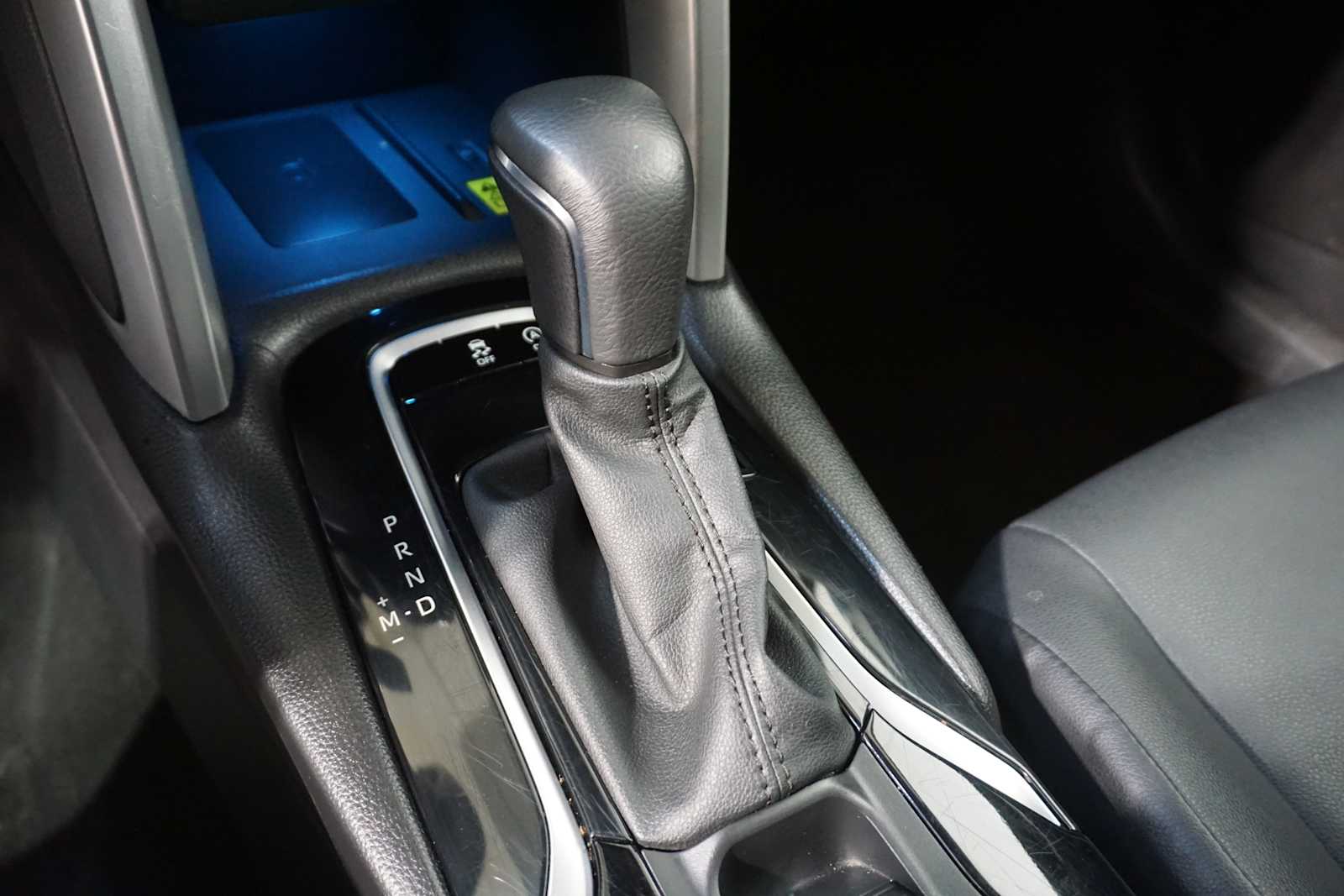 Thumbnail: 2023 Toyota Corolla Cross - 24