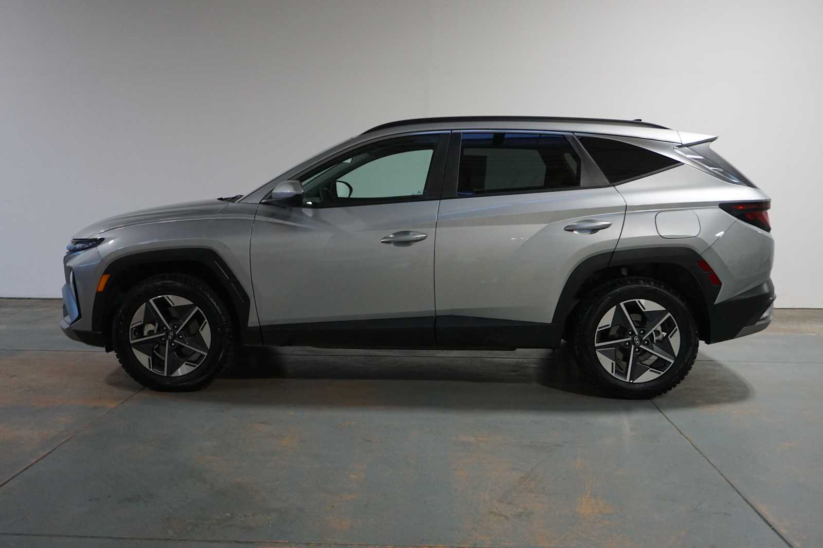 Thumbnail: 2025 Hyundai Tucson - 2