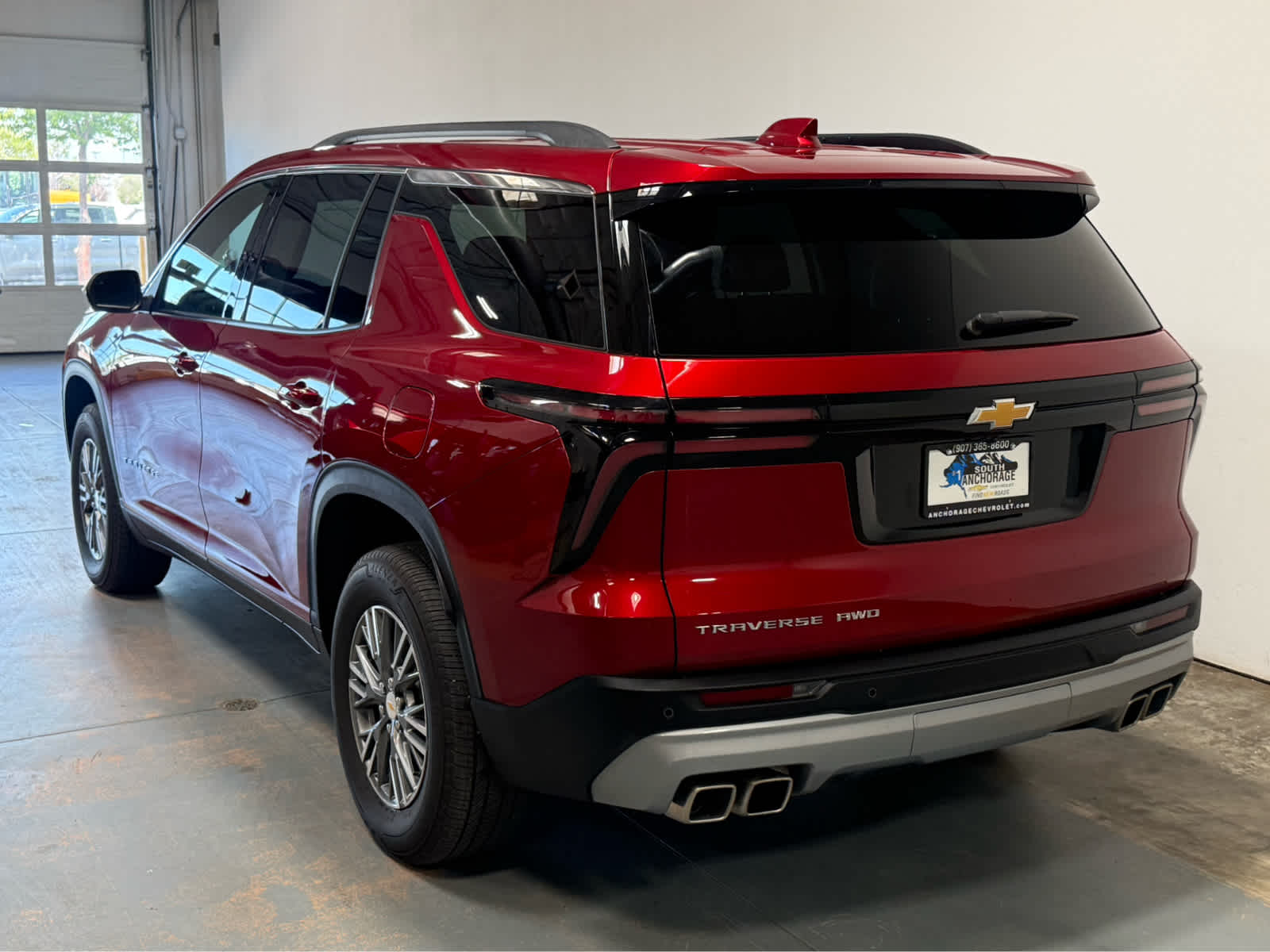 Thumbnail: 2025 Chevrolet Traverse - 3