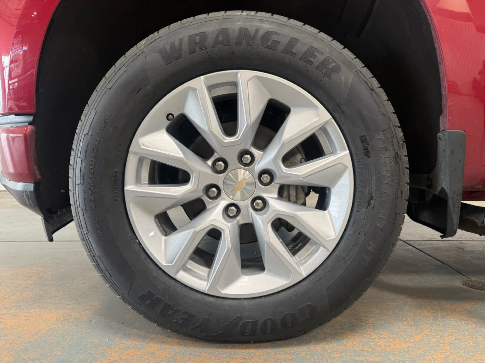 Thumbnail: 2020 Chevrolet Silverado 1500 - 4