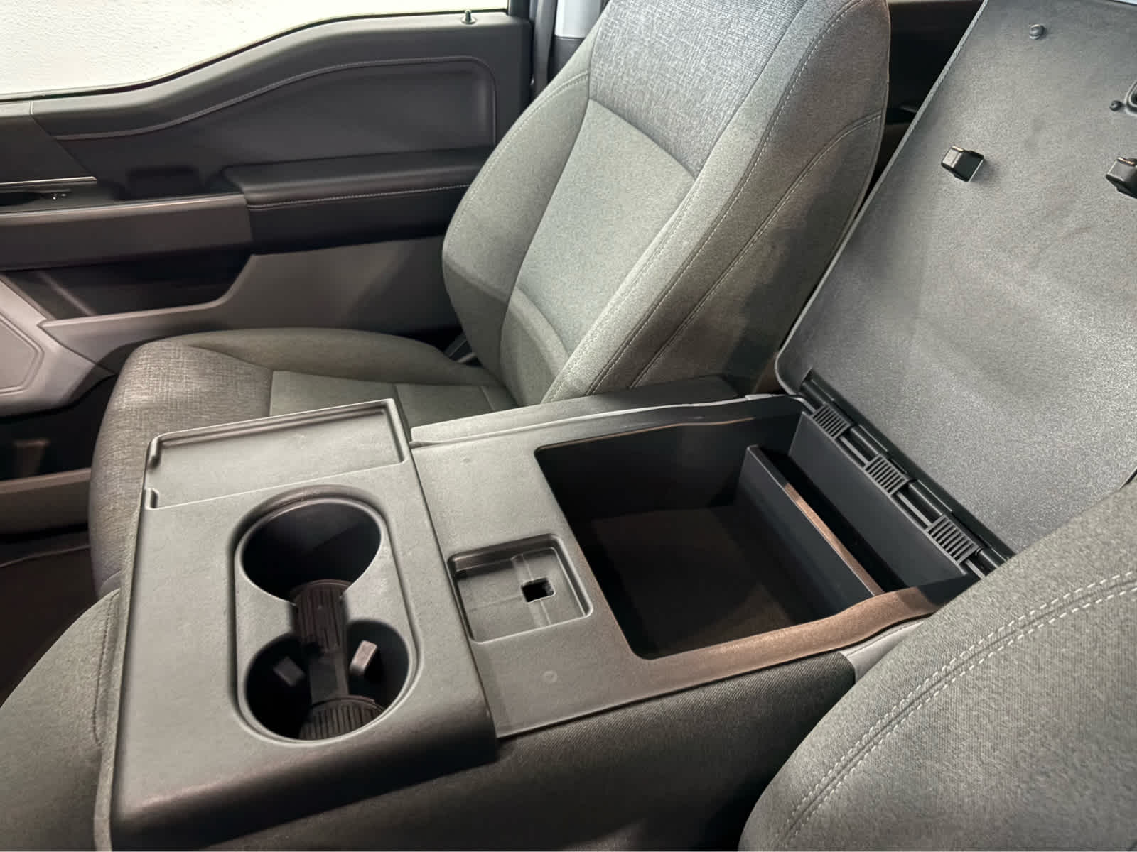 Thumbnail: 2025 Ford F-150 - 22