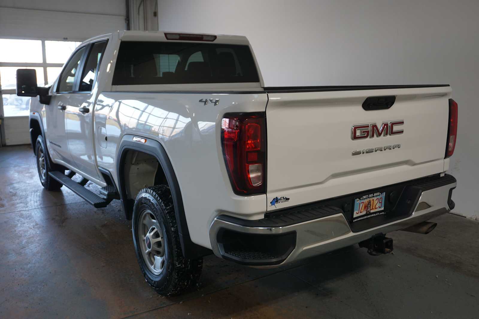 Thumbnail: 2024 GMC Sierra 2500 - 3