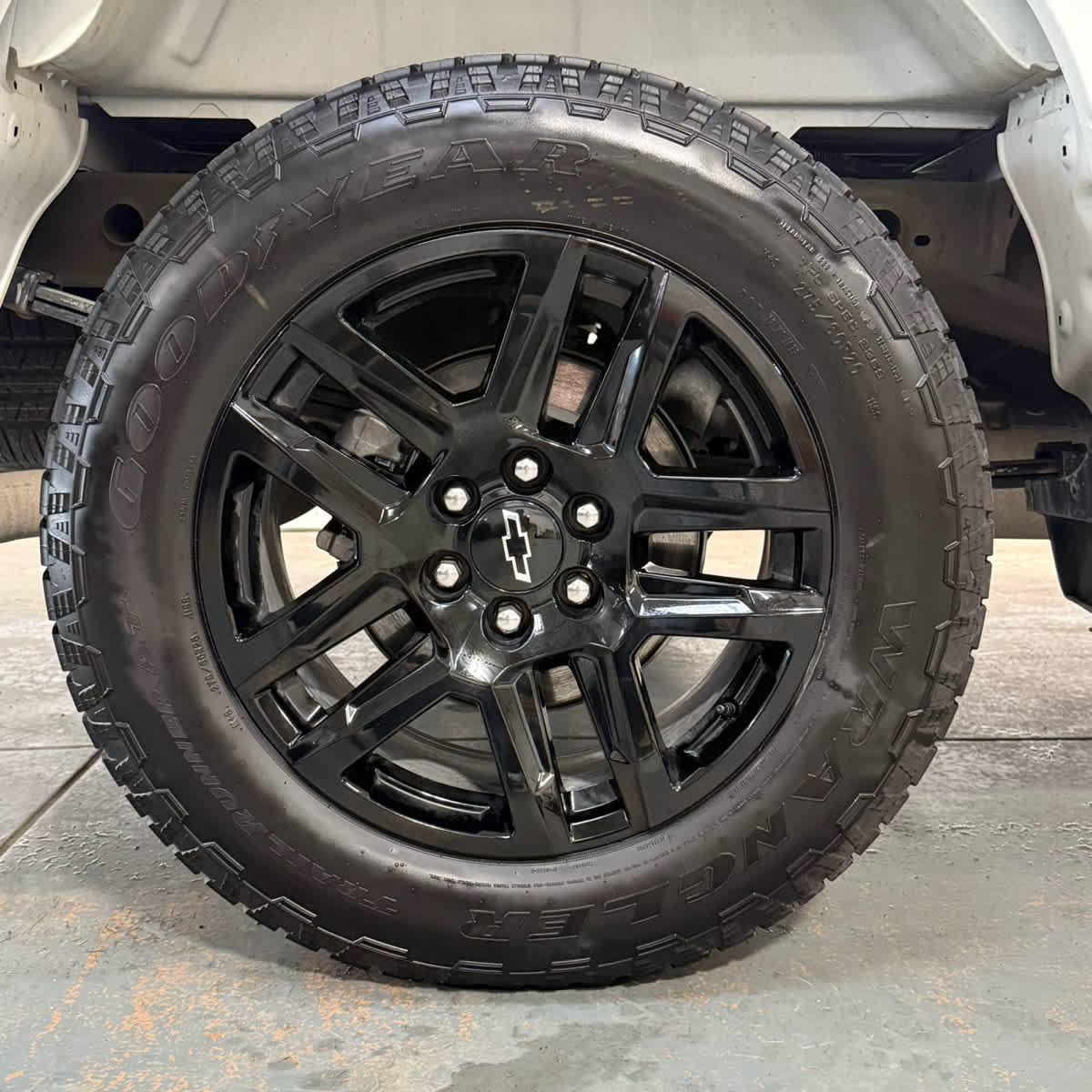 Thumbnail: 2025 Chevrolet Silverado 1500 - 10