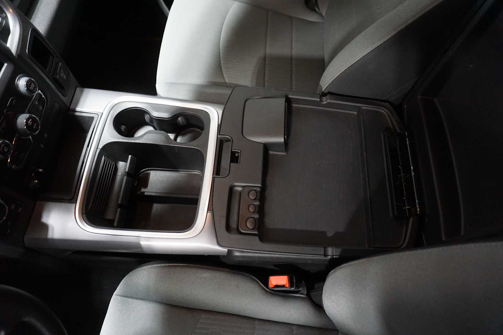 Thumbnail: 2023 RAM 1500 Classic - 21