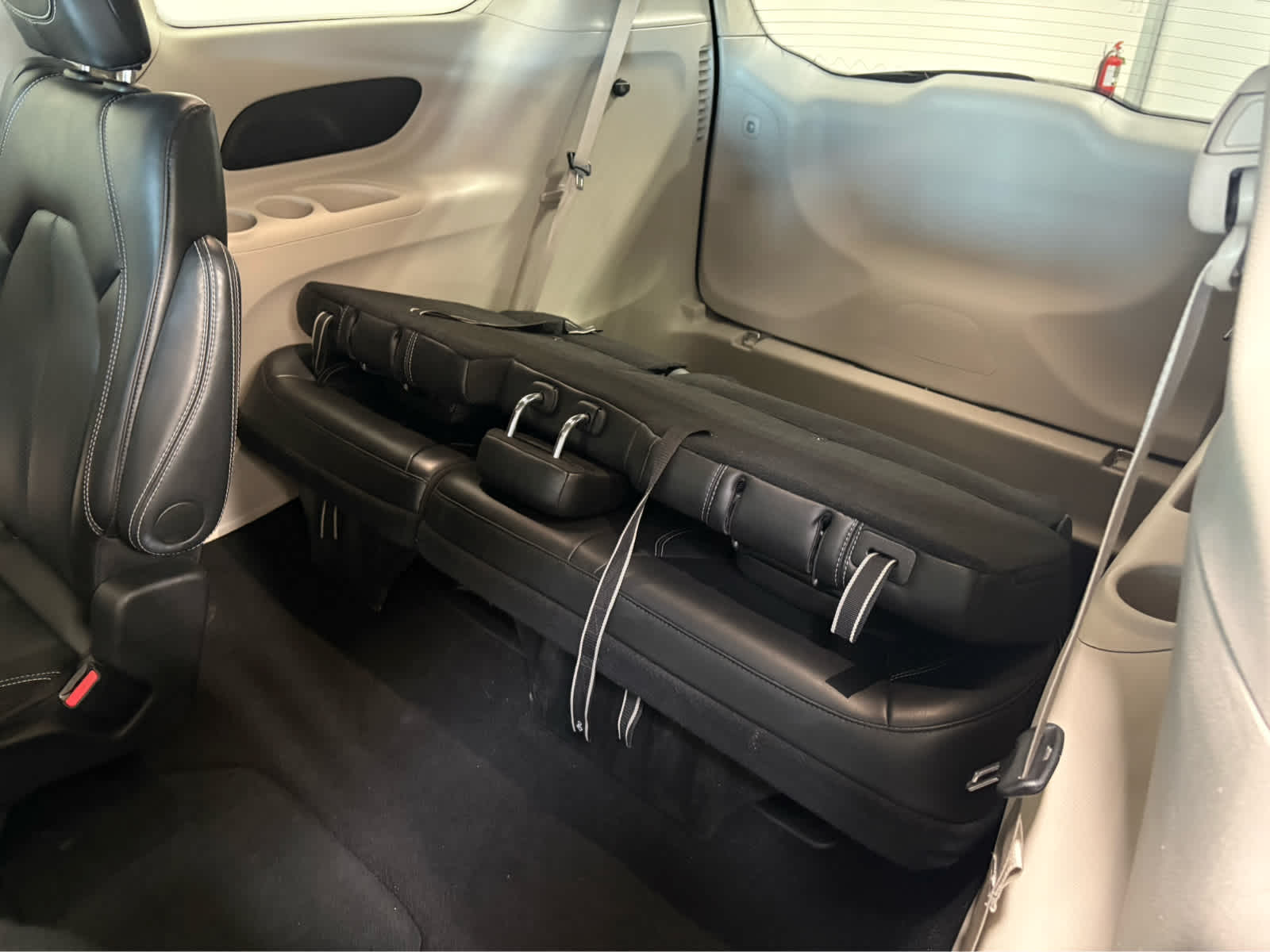 Thumbnail: 2024 Chrysler Pacifica - 16