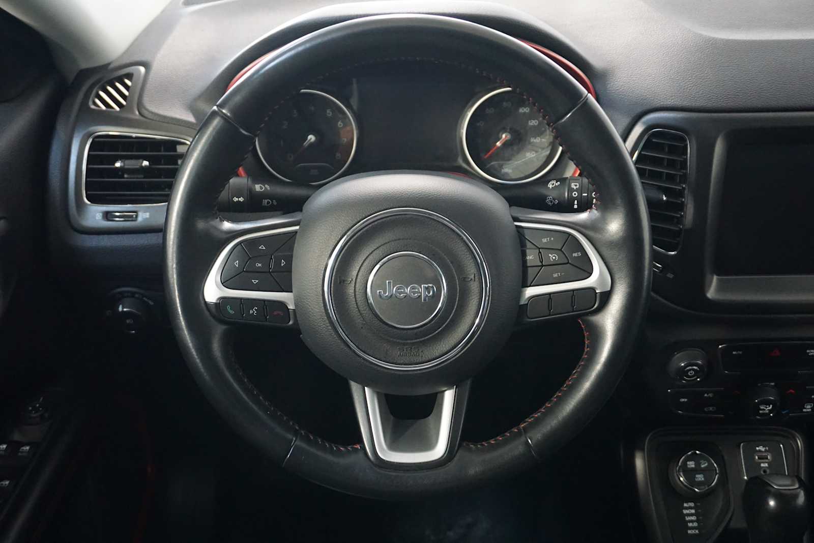 Thumbnail: 2019 Jeep Compass - 19