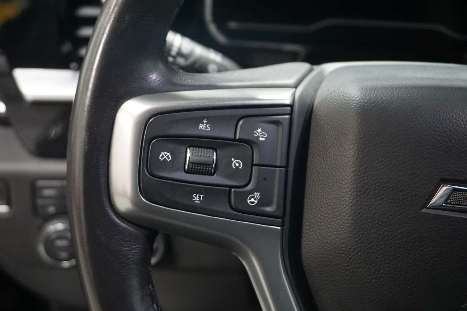 2022 Chevrolet Silverado 1500 RST 25