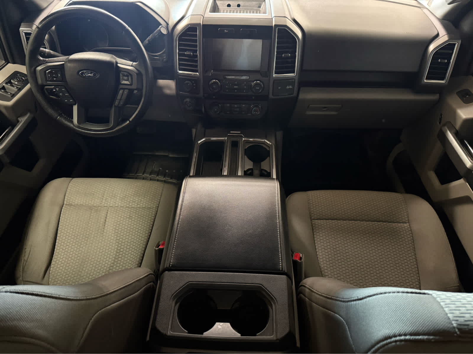 Thumbnail: 2016 Ford F-150 - 16