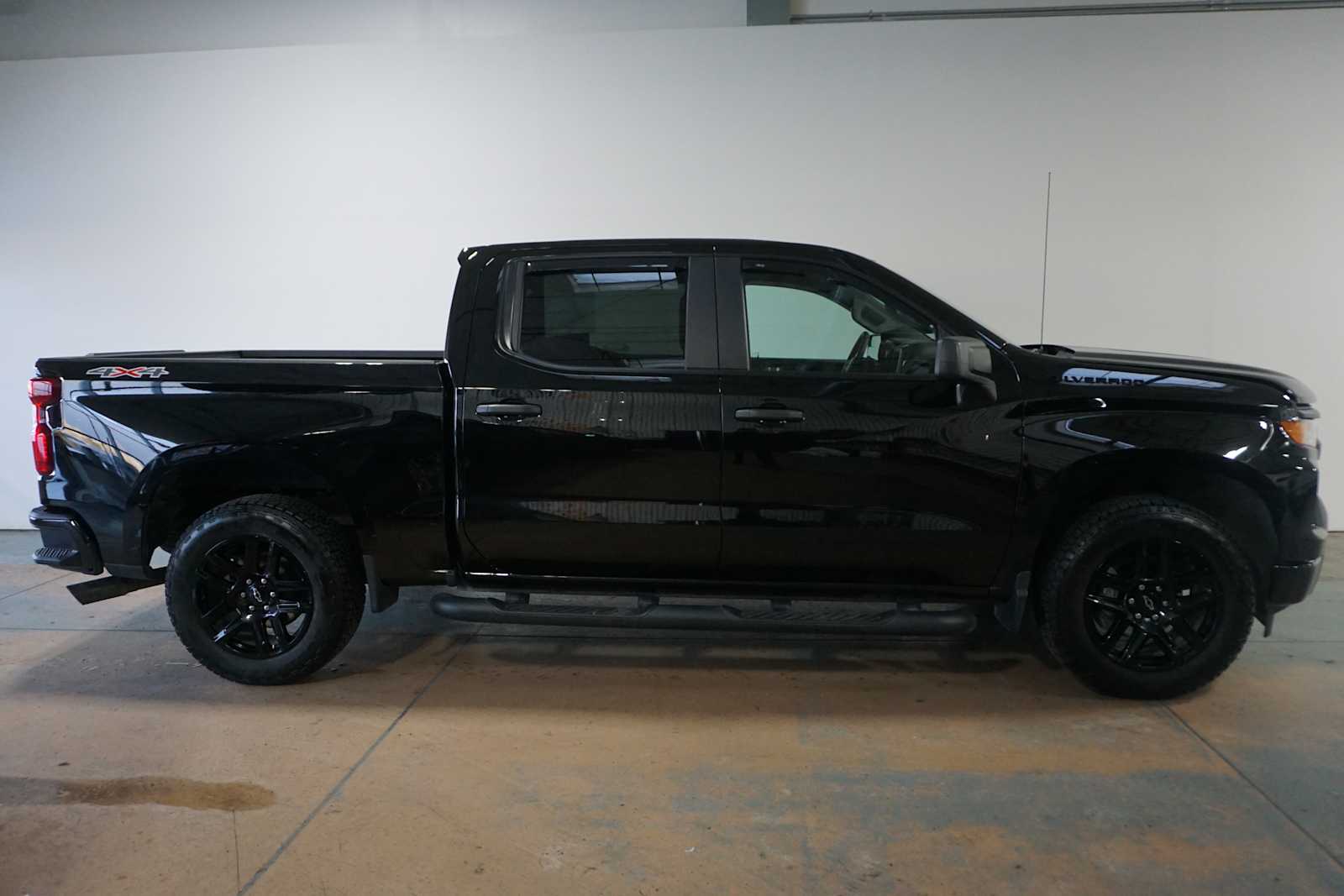 Thumbnail: 2024 Chevrolet Silverado 1500 - 6