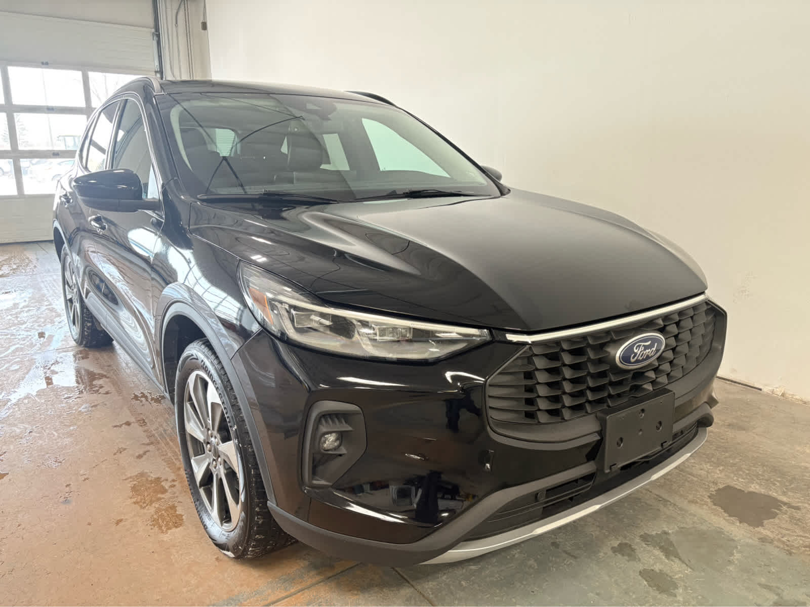Thumbnail: 2025 Ford Escape - 5
