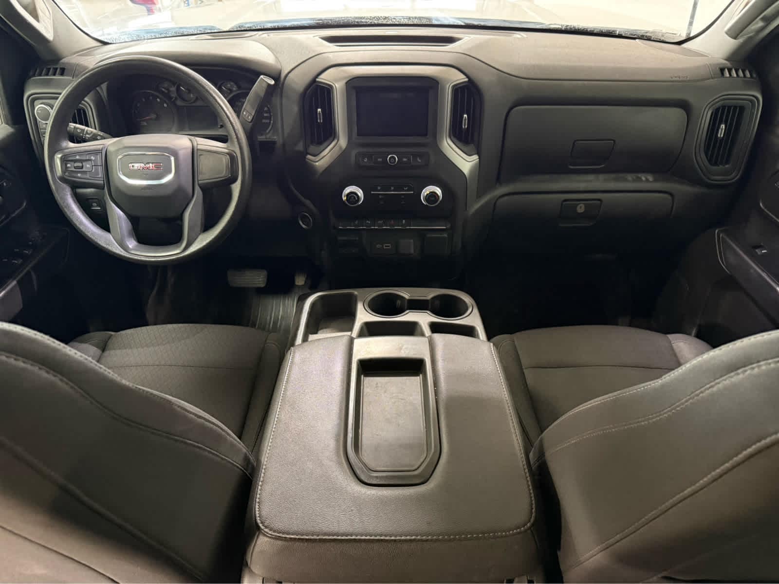 Thumbnail: 2024 GMC Sierra 3500 - 16