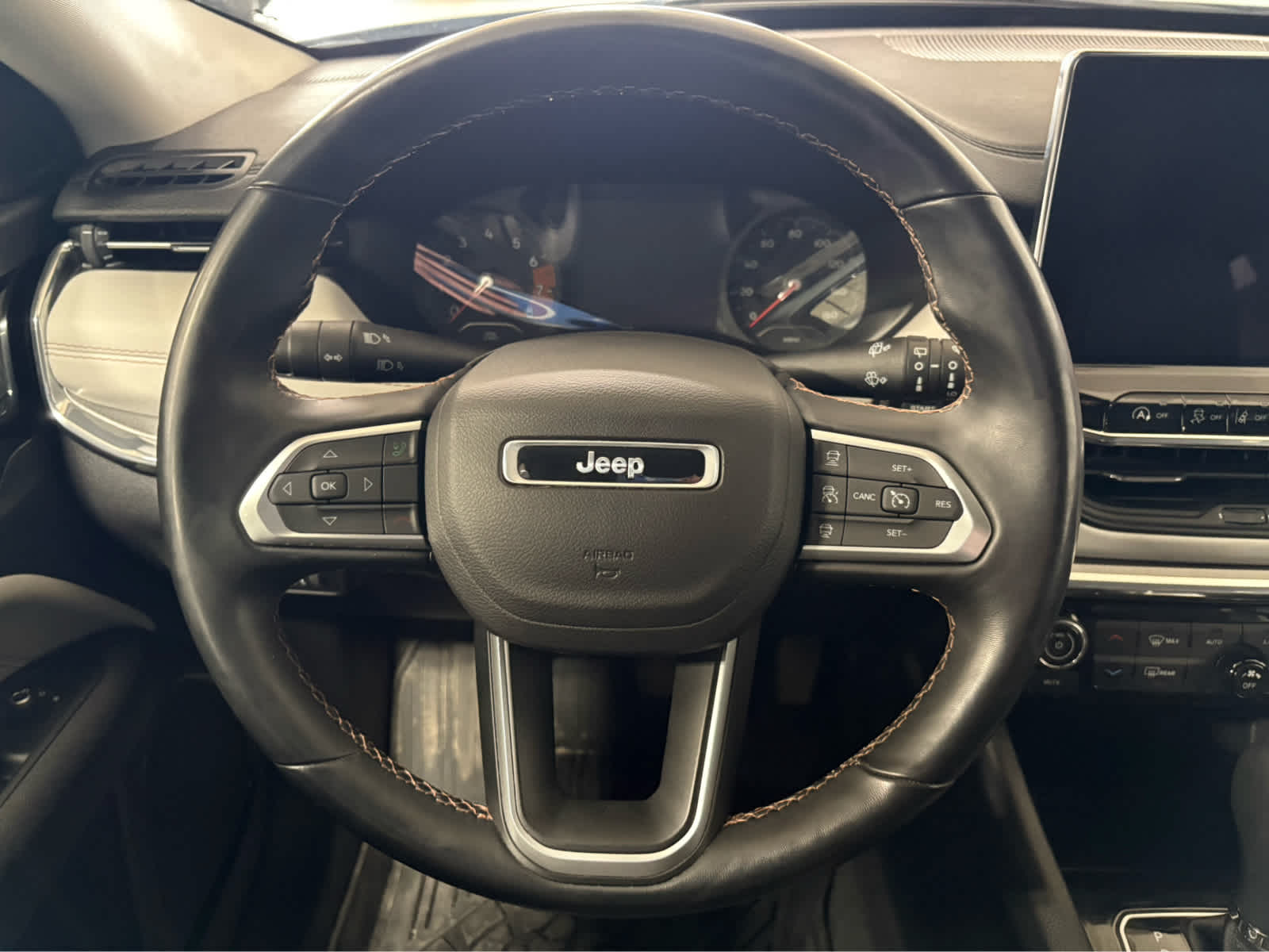 Thumbnail: 2022 Jeep Compass - 18