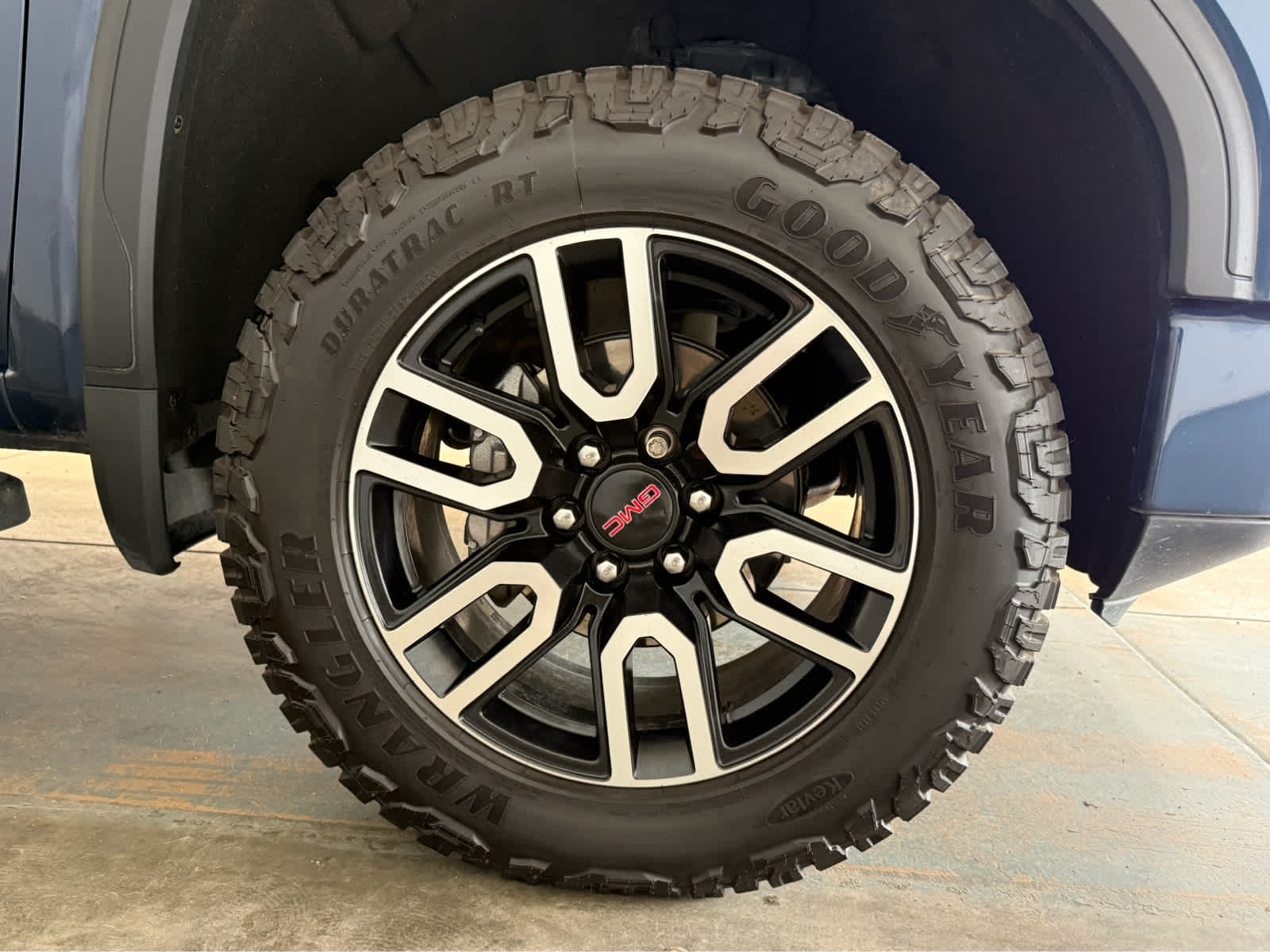 Thumbnail: 2020 GMC Sierra 1500 - 11