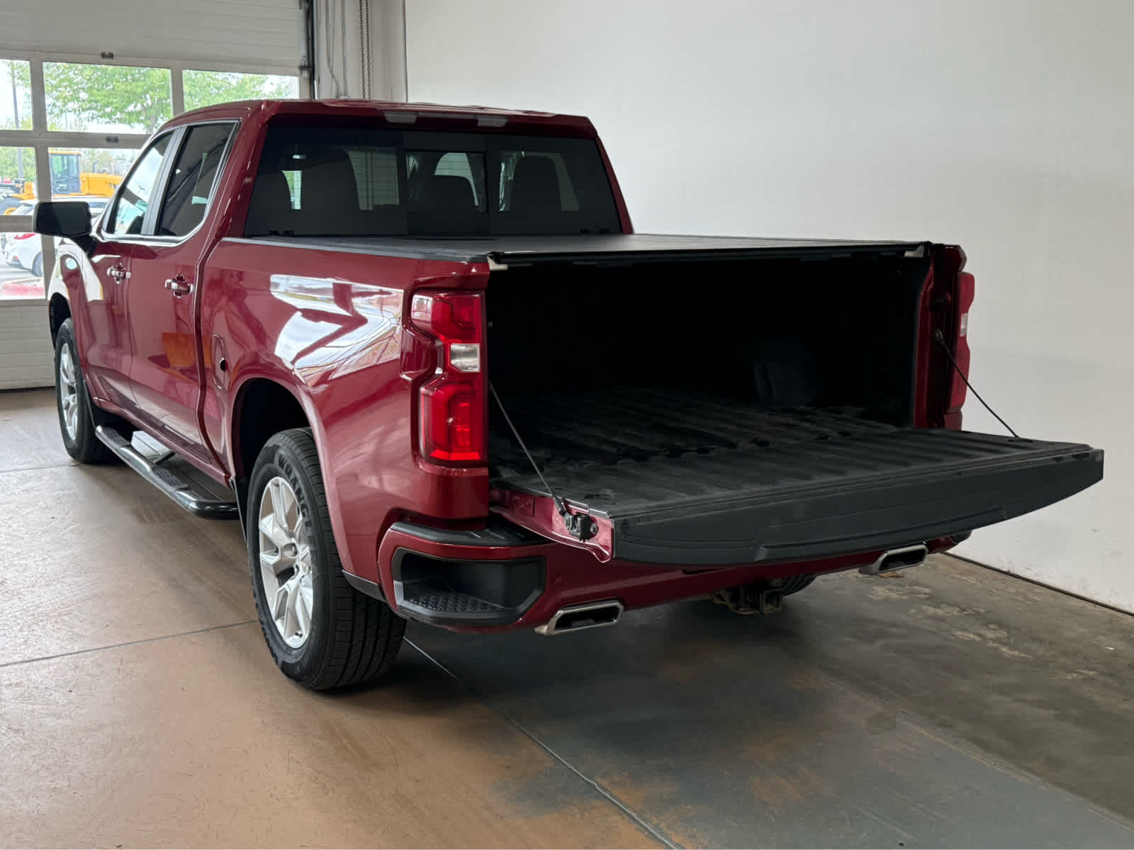 Thumbnail: 2020 Chevrolet Silverado 1500 - 24
