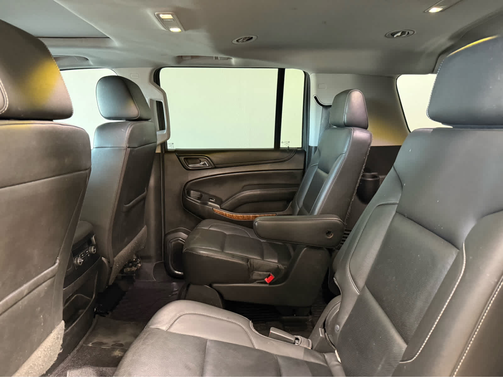 Thumbnail: 2017 Chevrolet Suburban - 14