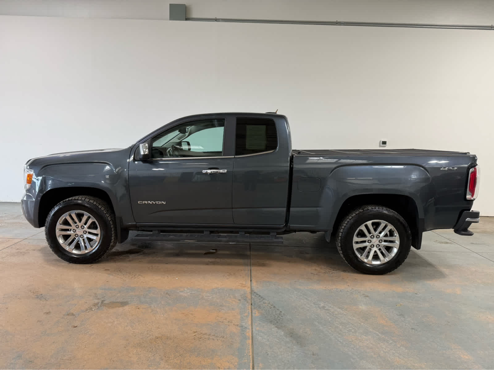 Thumbnail: 2015 GMC Canyon - 2