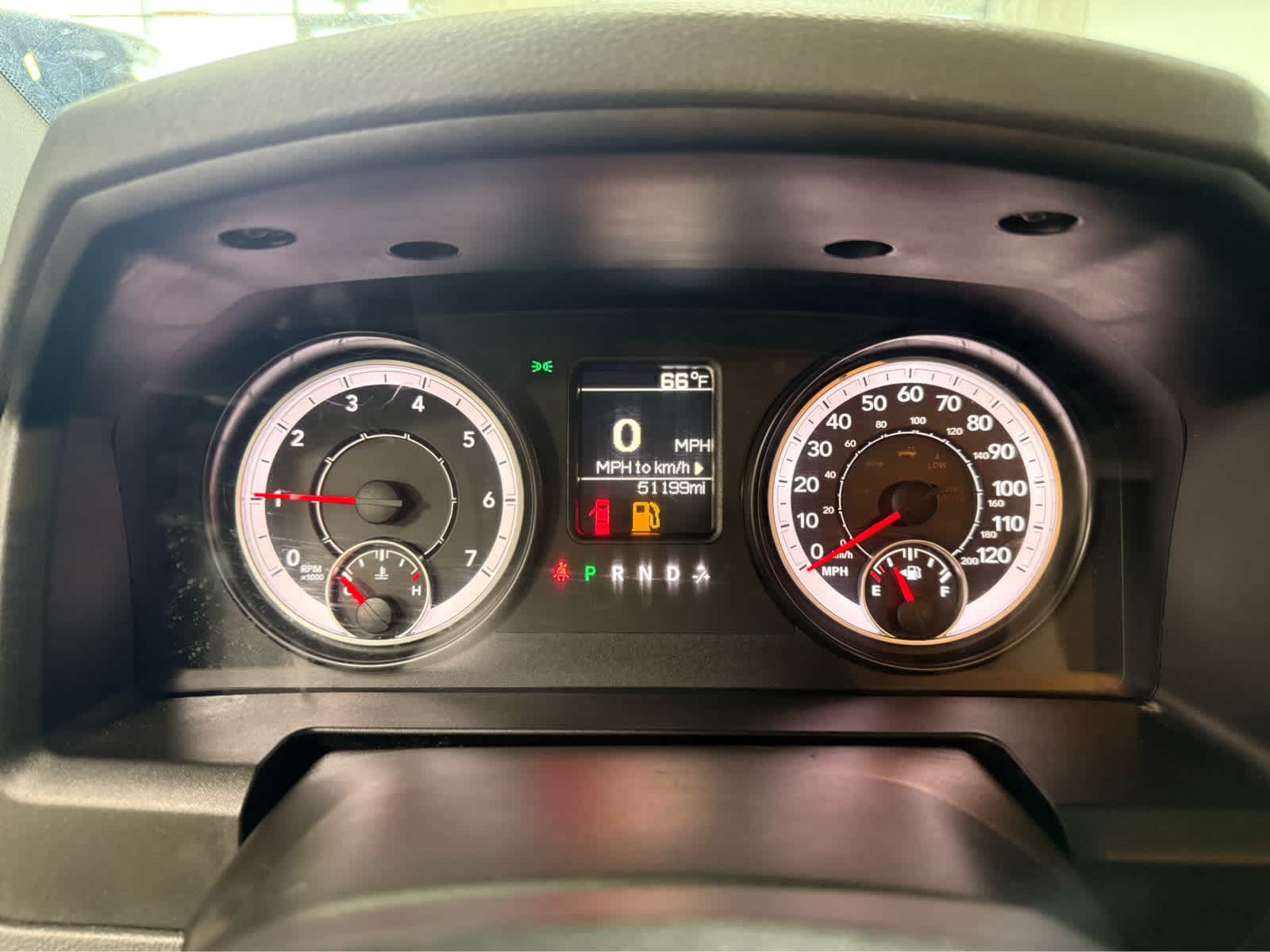 Thumbnail: 2019 RAM 1500 Classic - 25