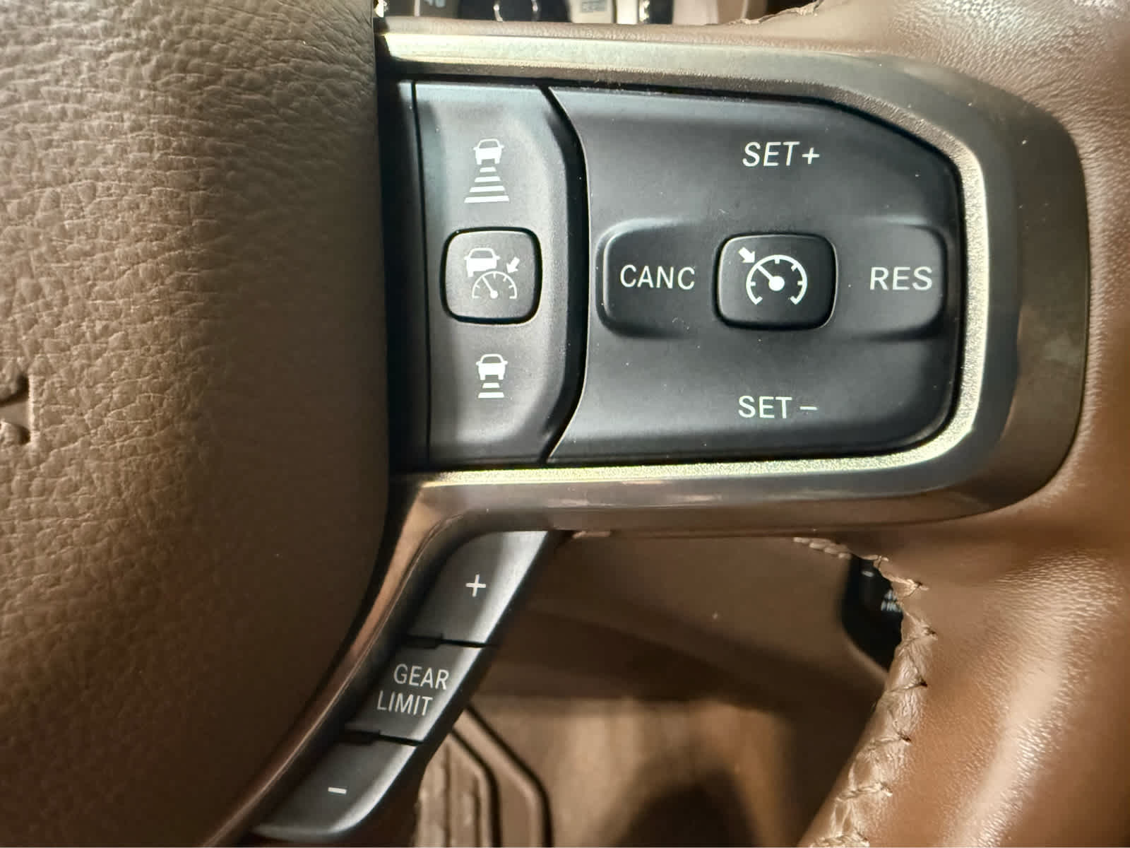 Thumbnail: 2020 RAM 1500 - 19