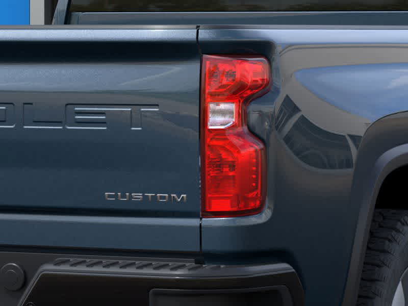 Thumbnail: 2026 Chevrolet Silverado 2500 - 11