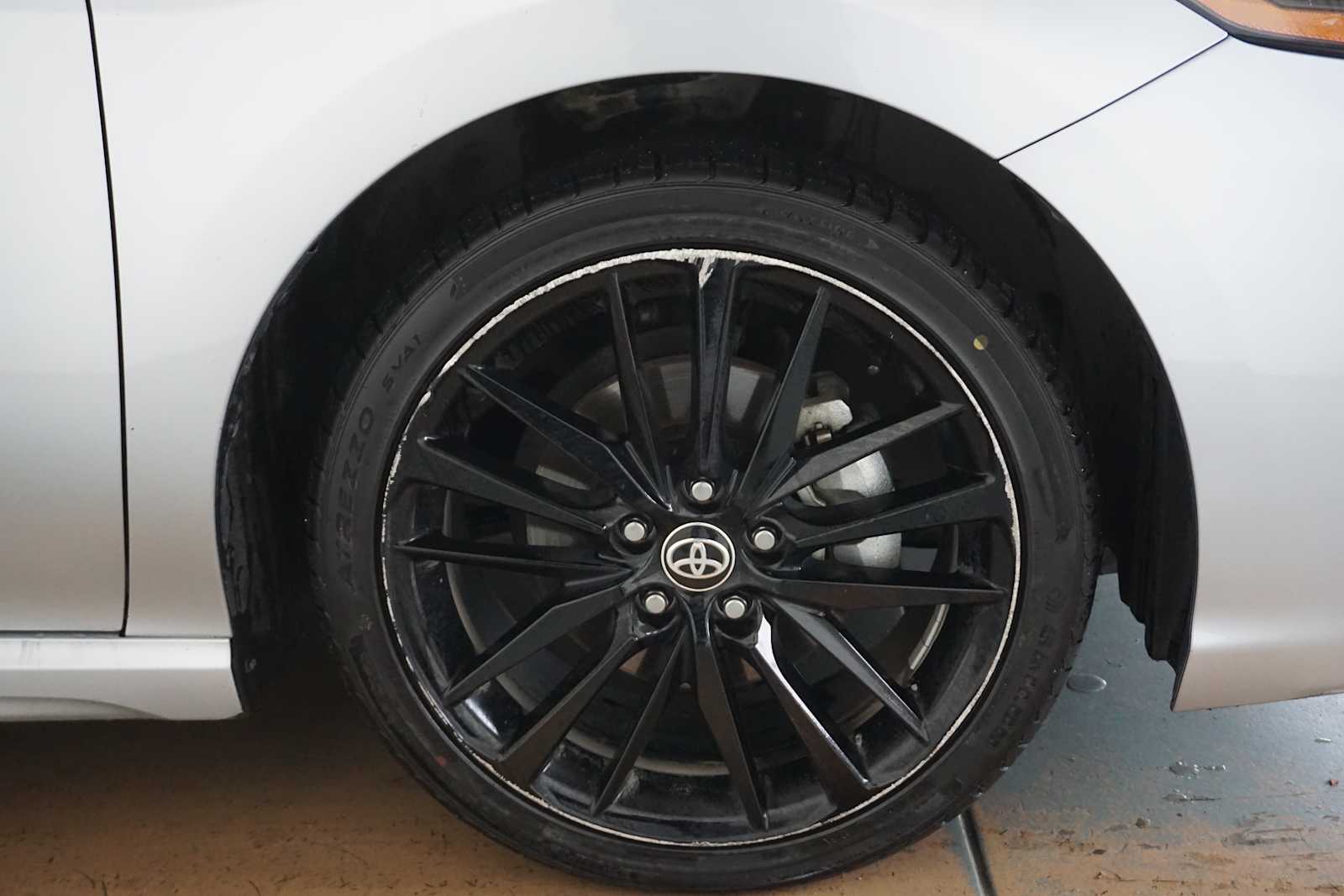 Thumbnail: 2024 Toyota Camry - 11