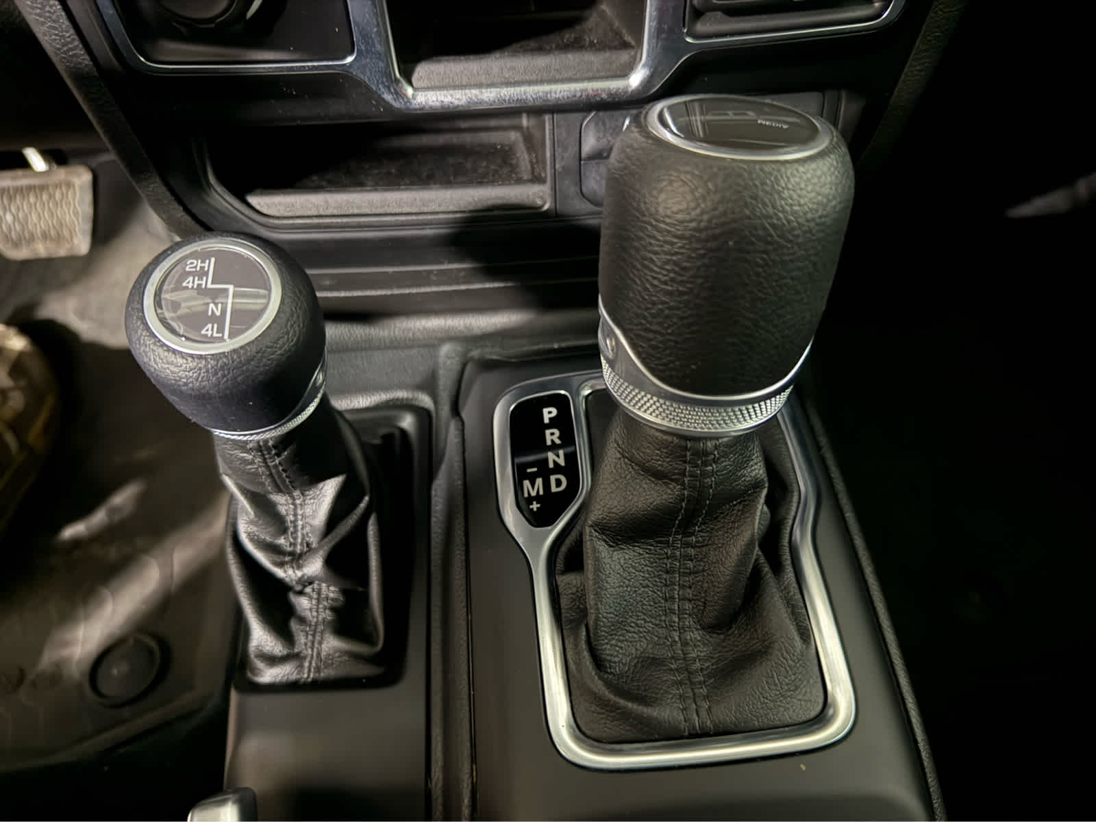 Thumbnail: 2022 Jeep Gladiator - 20