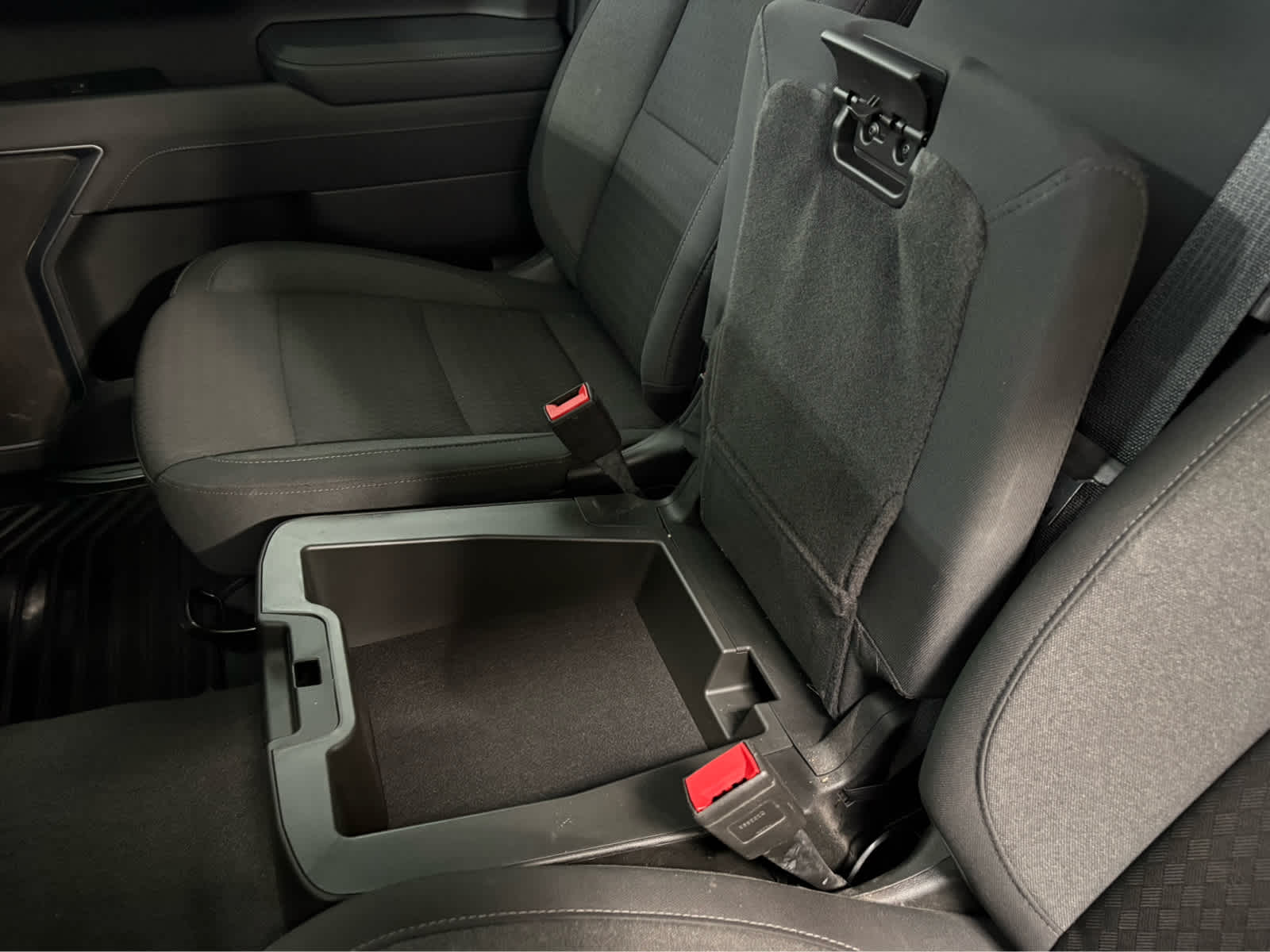 Thumbnail: 2025 Chevrolet Silverado 1500 - 28