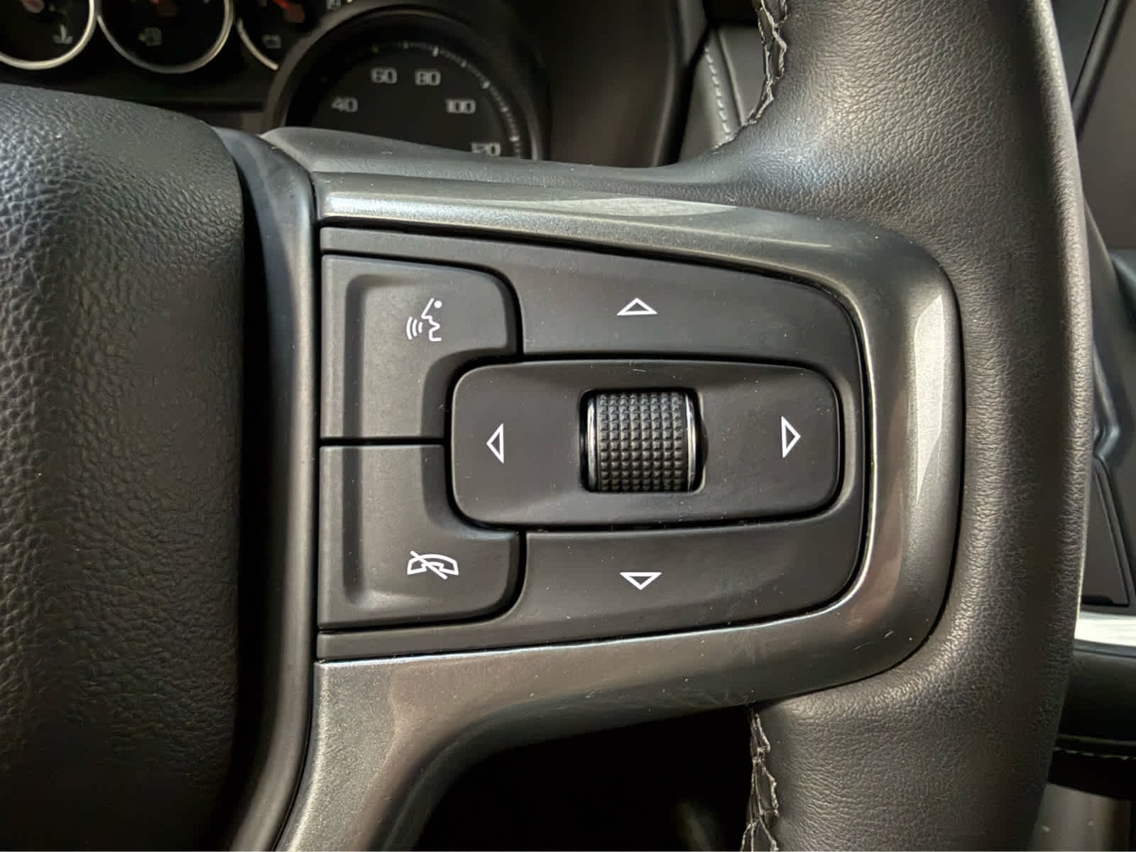 Thumbnail: 2023 Chevrolet Tahoe - 20