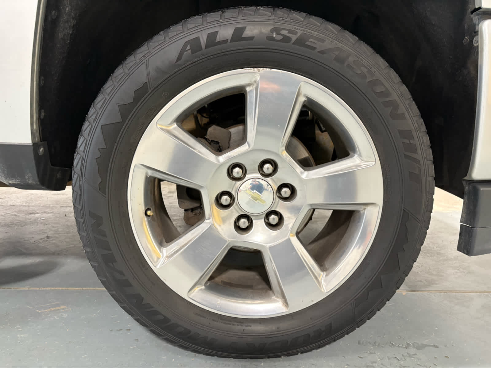 Thumbnail: 2018 Chevrolet Silverado 1500 - 11