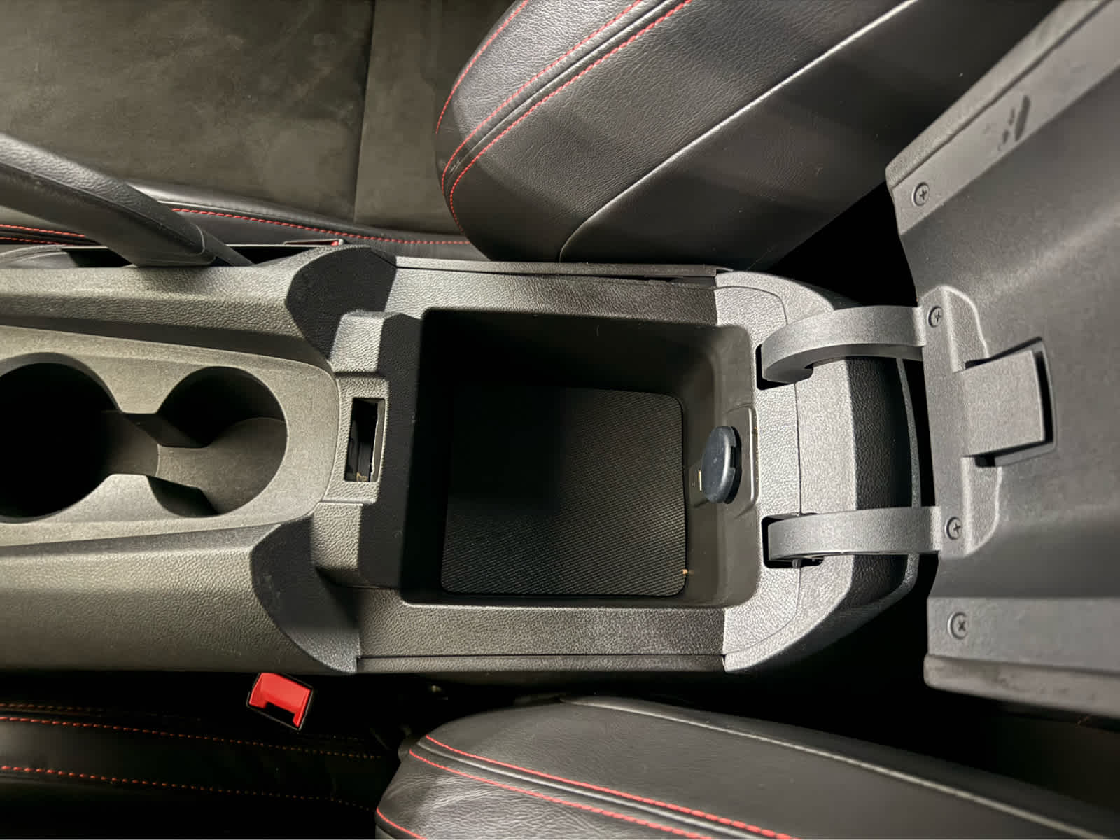 Thumbnail: 2015 Chevrolet Camaro - 24