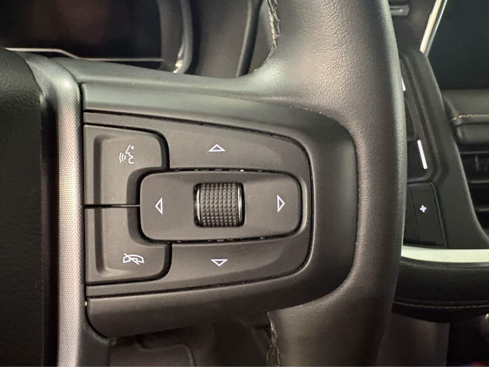 Thumbnail: 2024 GMC Yukon XL - 22